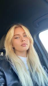 Vicky Bosch (hillewaertbosch)