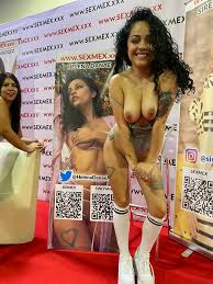 TW Pornstars - Helena Danae. Twitter. Rt para más 🙊🙊🙊🙊🙊🙊. 2:35 PM - 6  Oct 2022