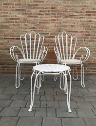 Check out our wrought iron garden selection for the very best in unique or custom, handmade pieces from our garden decoration shops. Vintage French White Painted Wrought Iron Garden Table And Chairs Set 1950s Vinterior