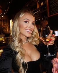 2013/2025😱 Perfect, this is how Yaritza Reyes looks now, more than 10  years after participating in #MissUniverse What do you think? 🤔💬  #PageantryMoments #fblifestyle