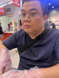 Elsa Liu (@elsa208) • Threads, Say more