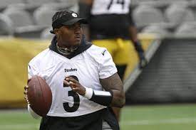 Nfl player dwayne haskins, currently playing for the washington football team, has made clear how important his family is to him and how close he is with them. Dwayne Haskins Wife Arrested For Domestic Battery Over July 3 Incident Behind The Steel Curtain