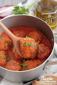 Polpette Di Carne In Umido Al Pomodoro Ricette Della Nonna Fleischrezepte Essen Und Trinken Essen