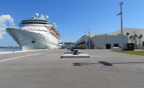 Looking for a reliable transportation from mco to port canaveral? 15 Orlando Hotels With Airport And Cruise Shuttles To Port Canaveral Cruzely Com
