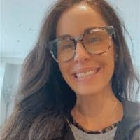 Jessica Dingle's Instagram, Twitter & Facebook