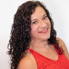 What form of lemongrass oil is used and how soon should hives be set up in  location?