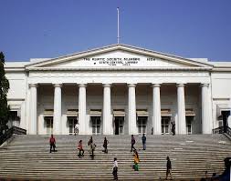Mumbai's Neoclassical Town Hall and the ...