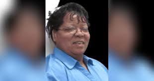 Sandra Darby's Instagram, Twitter & Facebook