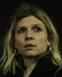 Isabelle Rich's Instagram, Twitter & Facebook