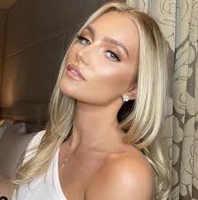 cassidy levine (cassidylevine23)