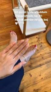 Bir süre çok fazla ürün denedim. Turk Unlu Ayak On Twitter Duygu Ozaslan