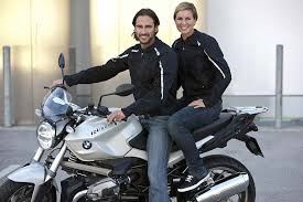6 Ventajas Por Las Que Viajar En Moto Con Tu Pareja