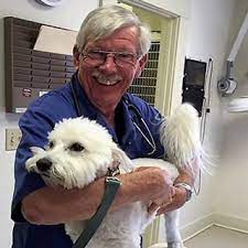 Ina rd., tucson, az 85704. Meet Our Team University Pet Clinic 520 795 7016