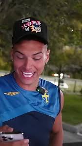 Marlon Refuses to Stream with His Big Brother Cosmo