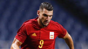 Wolves to beat real madrid to signing of valencia youngster rafa mir after lodging £1.8m bid for 6′2″ wolverhampton wanderers are favourites to sign rafa mir, 20, from valencia striker mir had been expected to join real madrid but wolves have made a move Y99qvfa Lofqsm
