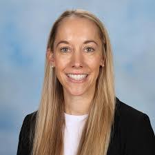 Dianne Clare's Instagram, Twitter & Facebook