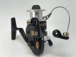 Doing so may result in additional damage which cannot be readily fixed. How To Replace The Bail Spring In A Spinning Reel Ifixit Repair Guide