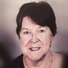 Caroline Cormier's Instagram, Twitter & Facebook