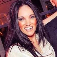 Hi, how much are the sun loungers and parasols