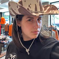 Annie Diaz and Josh DeBlasio's Wedding Website