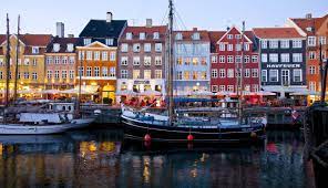 An exact english equivalent would be chapman's haven.9 however, the english term for the city was adapted from its low german name, kopenhagen. Danemarks Hauptstadt Kopenhagen Visitdenmark