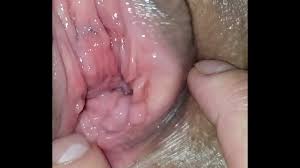 Sacando la leche con mi vibrador - XNXX.COM