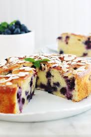 Gateau Au Yaourt Aux Myrtilles Et Amandes Moelleux Recette Gateau Yaourt Myrtille Moelleux