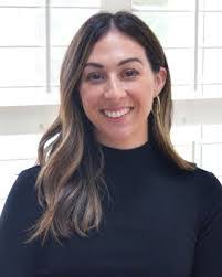 Echo Kramer's Instagram, Twitter & Facebook