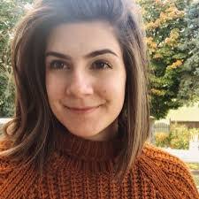 Sarah Boomer's Instagram, Twitter & Facebook