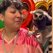 Midnight Andy (Andy Cohen's got the 411) Get the low down