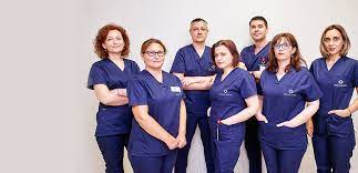 Regina maria craiova (0 மீ), gym med craiova (342 மீட்டர்), cabinet medical dr. Policlinica Centrala Craiova Reginamaria Ro