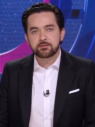 No llores, mira va a salir un ganso": AMLO trata de consolar a un niñ...