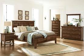 Choose neutral walls and art to make your white bedroom pieces stand out as a focal point. Hillcrest Bedroom Collection