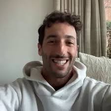 Erin Georgia's Instagram, Twitter & Facebook