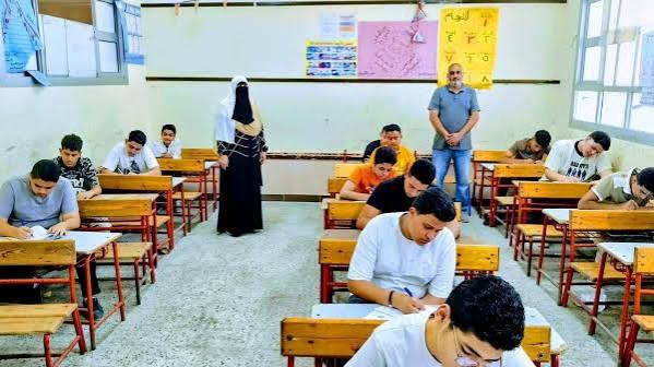 تباين آراء طلاب الشهادة الإعدادية بالدقهلية حول امتحان اللغة العربية | المصري اليوم