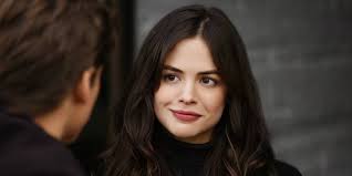 DC's Titans: How Has Donna Changed From The Comics?