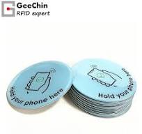 [Hot Item] Restaurant Installation Epoxy Qr Code NFC Menu Discs with  Adhesive Backing