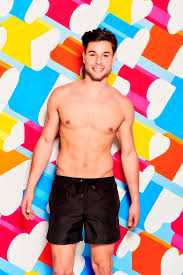 Love island bombshell danny bibby has apologised for using an inappropriate remark in a historic post on his instagram feed. Love Island S Tom Walker Embarrassing Model Past Uncovered Mirror Online