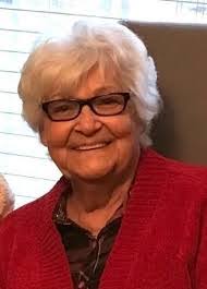 Tara Dickson's Instagram, Twitter & Facebook