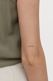 Very Small Dainty Tattoos Ideas On Forearm In This Board You Ll Find The Most Inspiring And Tiny Tattoos For Girls Dainty Tattoos Mini Tattoos