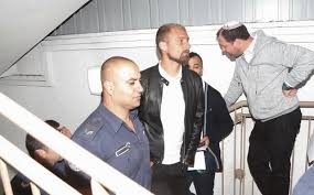 Solutia noastra este sa prestam munca in folosul comunitatii, pentru a mai reduce un. Gabriel TamaÈ Èi A Aflat Pedeapsa DouÄ Luni De MuncÄ In Folosul ComunitÄÈii AmendÄ Èi Permisul Suspendat Timp De Patru Ani Hotnews Mobile