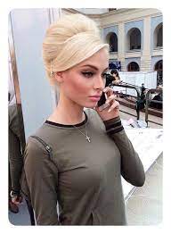 Here are the different types of beehive hairstyles that you can try. 66 Beehive Hairstyles That Will Make You Stand Out In The Crowd