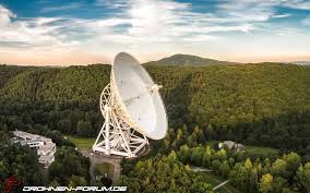 Das radioteleskop effelsberg liegt etwa 40km von bonn und etwa 10km von bad münstereifel entfernt. Radioteleskop Effelsberg Luftaufnahmen Fotos Drohnen Forum De Quadrocopter Multicopter Und Fpv