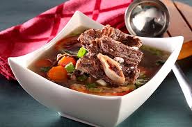 Tulang lemak dengan tetelan dibersihkan kemudian rebus campur nanas supaya cepat. Daripada Beli Buat Sendiri Resep Sup Iga Sapi Ini Dijamin Puas Makannya Sajian Sedap