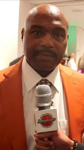 The basketball community has lost a Legend. Our hearts are with the family,  friends and fans of Gus Williams. #LegendsForever