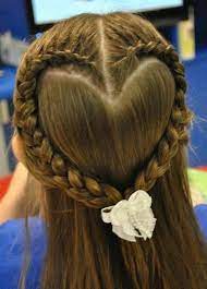 Coiffure Petite Fille 90 Idees Pour Votre Petite Princesse Coiffure Fillette Mariage Coiffure Fillette Coiffure Mariage Enfant