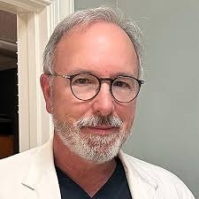 Amazon.com: Lee Smith: books, biography, latest update