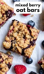 Simple Mixed Berry Oat Bars Lemons Zest Recipe In 2020 Berry Oatmeal Oat Bars Fun Baking Recipes