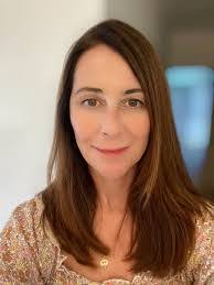 Allison Potts's Instagram, Twitter & Facebook