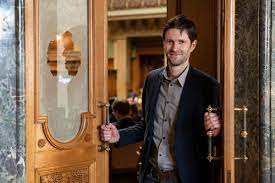 View the profiles of people named kilian baumann. Wegen Personlicher Drohungen Kilian Baumann Sagt Alle Offentlichen Auftritte Ab Berner Zeitung
